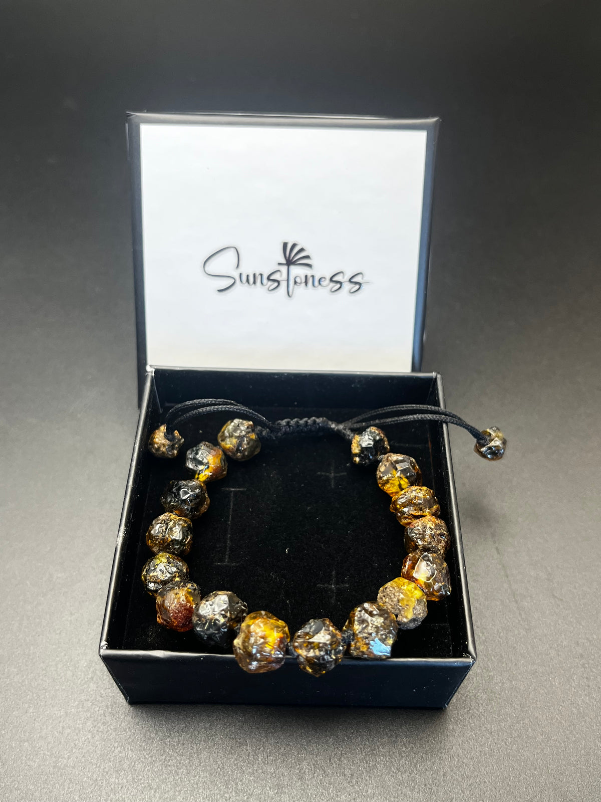 Handmade Baltic Amber Bead Bracelet – Adjustable Macrame Unisex Bracelet