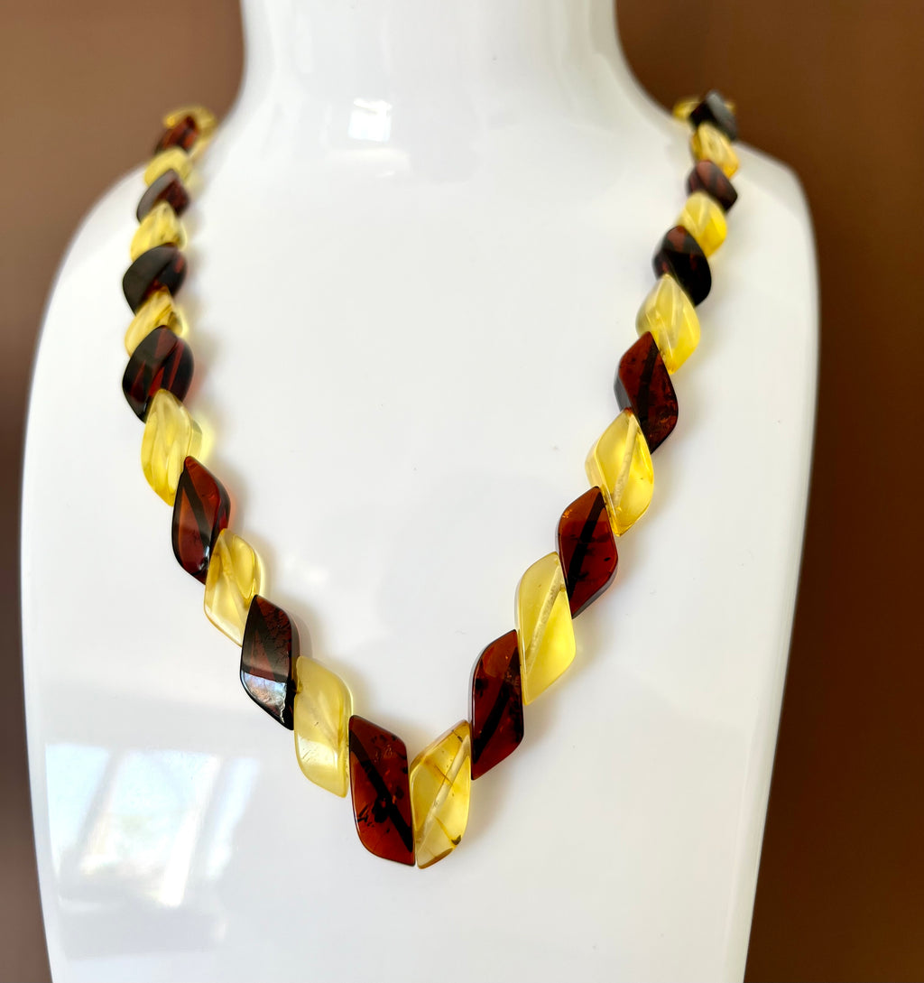 Handmade Baltic Amber Necklace – Twisted Geometrical Beads (54 cm / 16g)